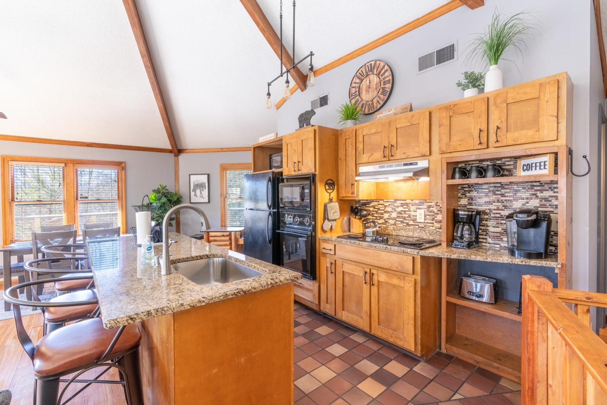 Hawks View Gatlinburg Mountain Cabin エクステリア 写真