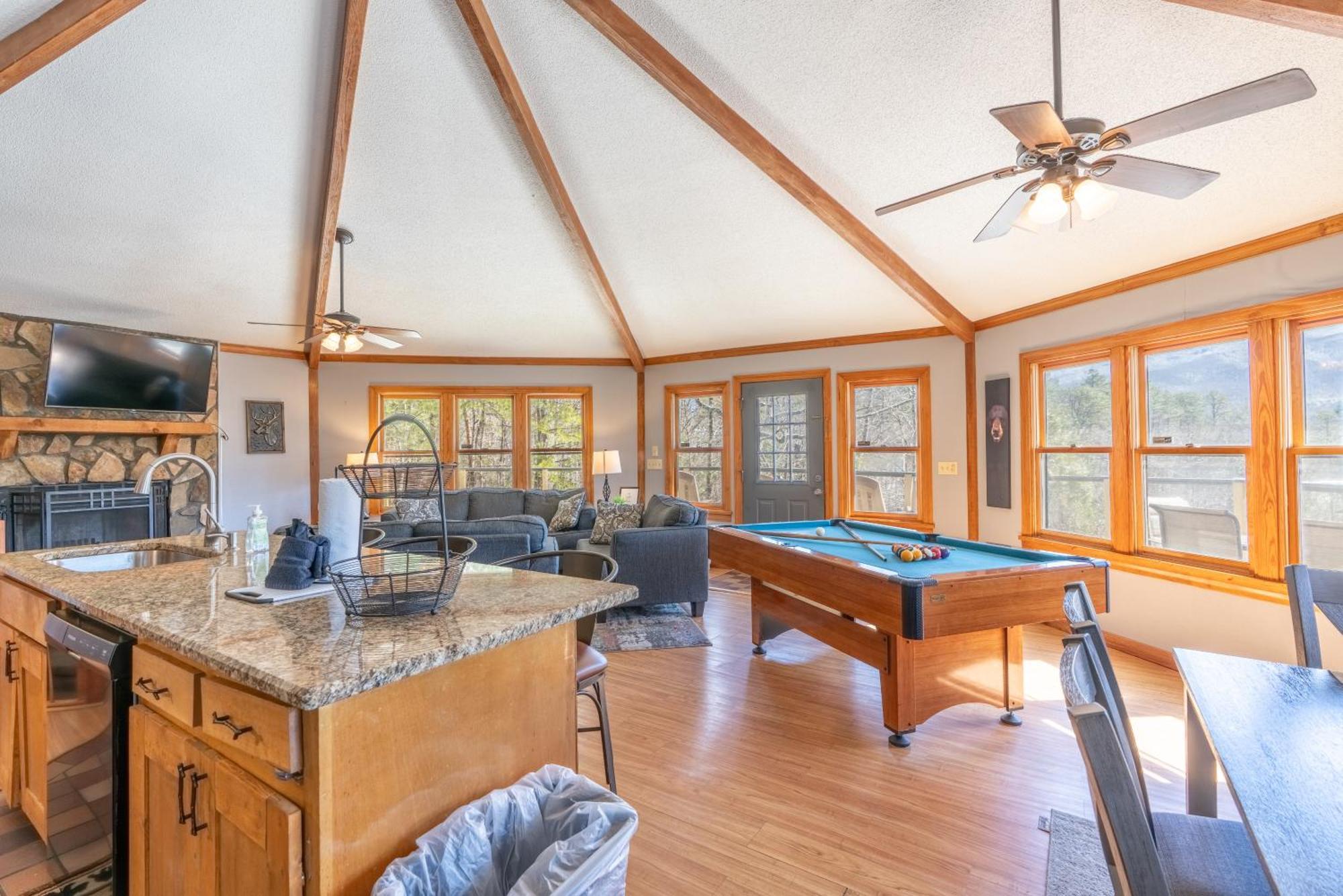 Hawks View Gatlinburg Mountain Cabin エクステリア 写真